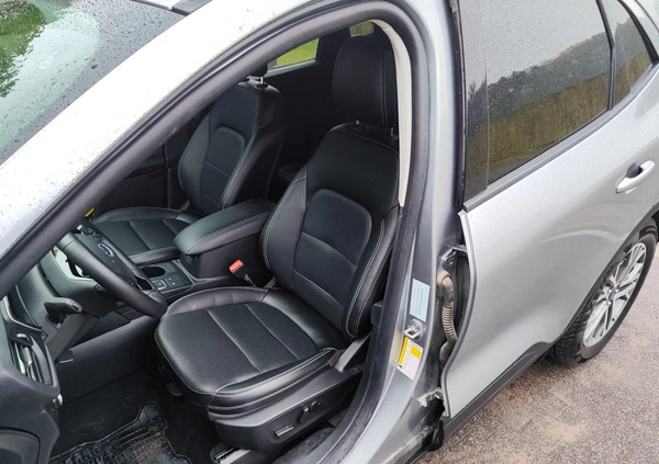 Ford Kuga cena 104999 przebieg: 23000, rok produkcji 2022 z Chełmno małe 529